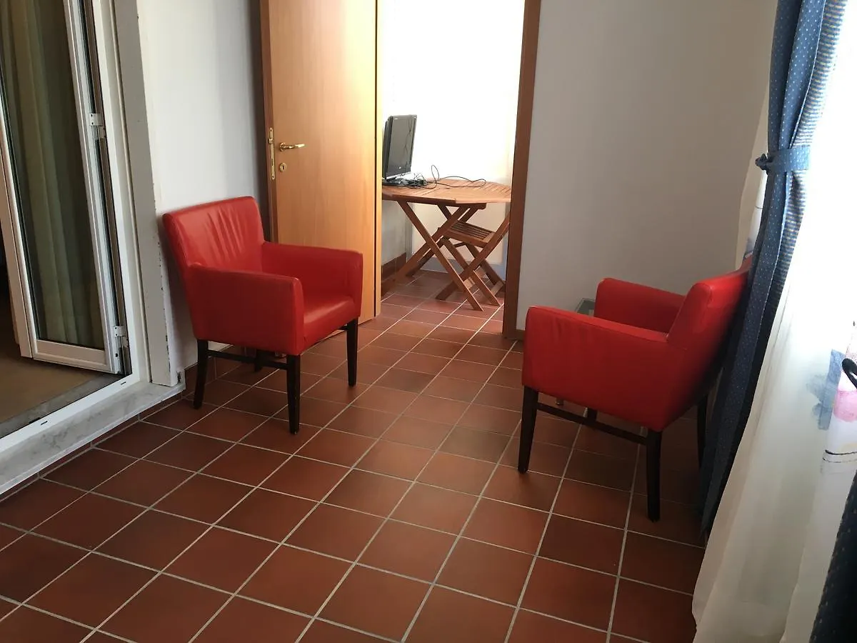 Bungalow Hotel Mongiove