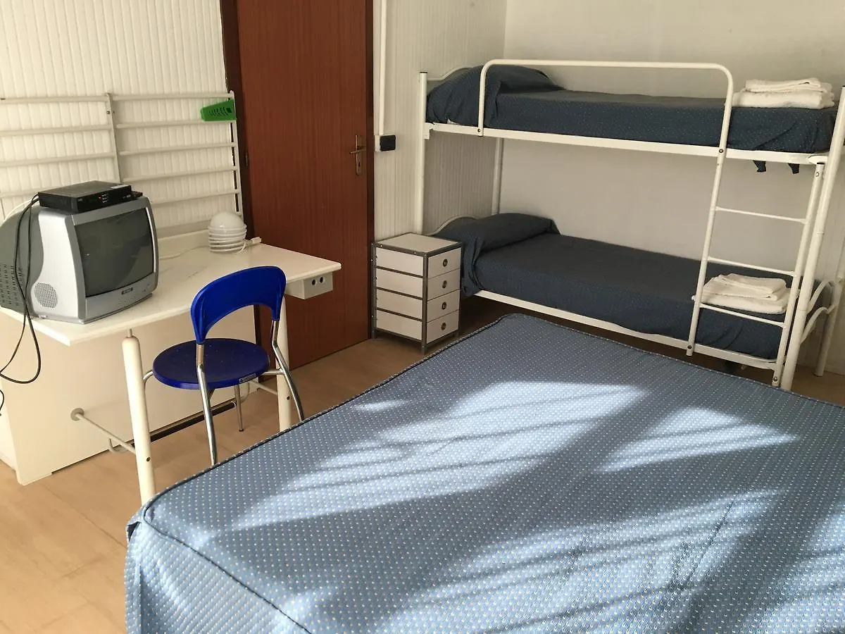 Bungalow Hotel Mongiove
