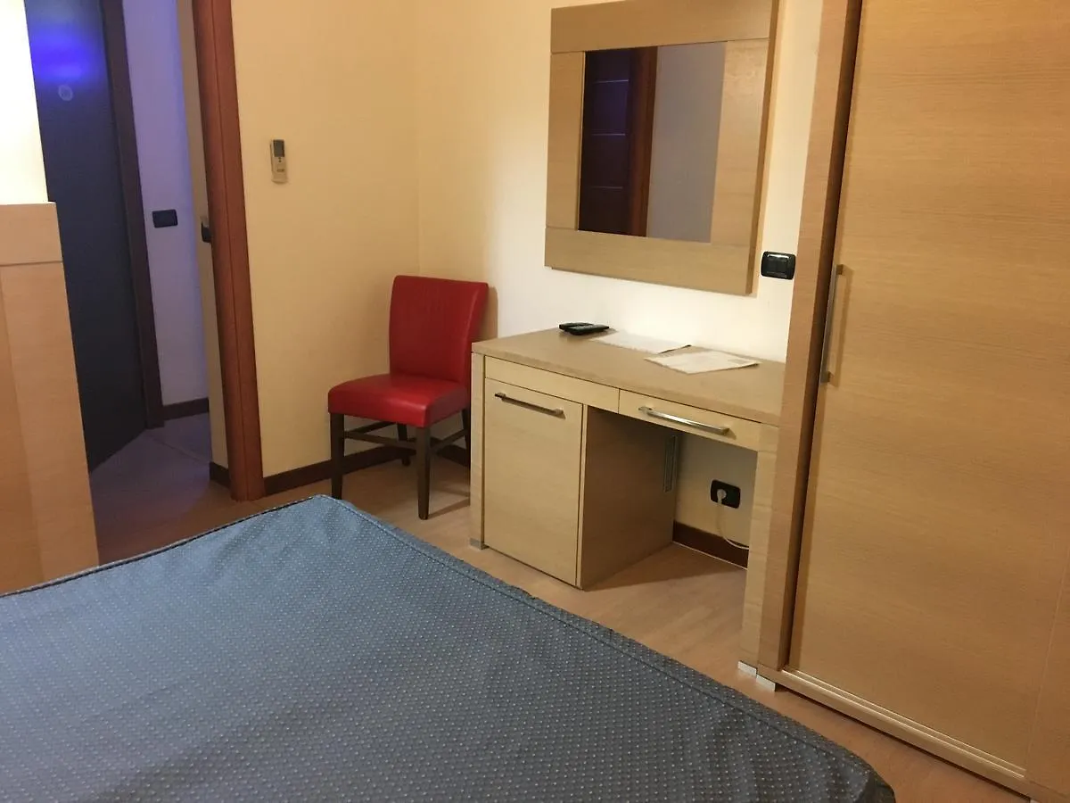 Bungalow Hotel Mongiove